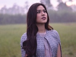 Ngedot di Usia Setahun, Raisa Lucu Banget!