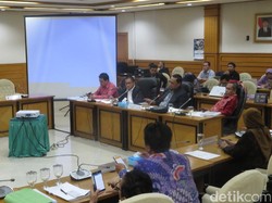 Pemerintah Absen di DPR, Rapat Pansus RUU Pemilu Diundur Besok
