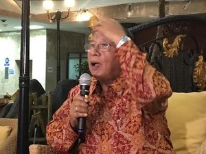 Peringkat Utang RI Naik, Darmin: Senang, Tak Berarti Puas Peringkat Utang RI Naik, Darmin: Senang, Tak Berarti Puas