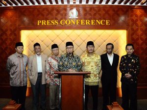 Saat Tokoh Nasional Lintas Agama Curhat di Depan Pimpinan MPR Saat Tokoh Nasional Lintas Agama Curhat di Depan Pimpinan MPR