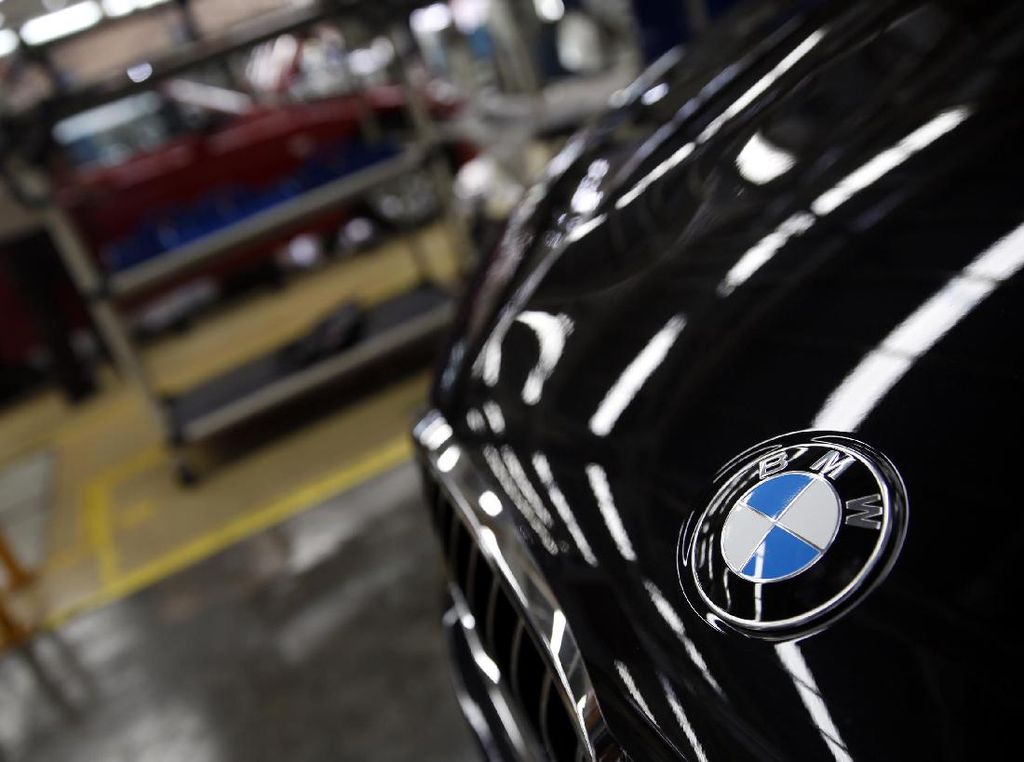 70 Persen Orang Kaya RI Masih Nyicil saat Beli Mobil BMW 70 Persen Orang Kaya RI Masih Nyicil saat Beli Mobil BMW