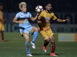 Ketangguhan Double Pivot Persela Akan Sulitkan Persipura Ketangguhan Double Pivot Persela Akan Sulitkan Persipura