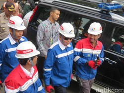 Pakai Helm dan Kaca Mata Hitam, Jonan Blusukan Cek Stok BBM