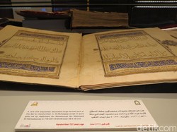 Ada Al Quran Emas di Madinah