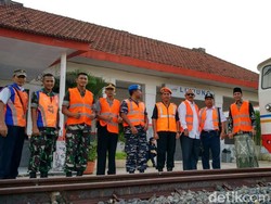 Daop Cirebon Cek Jalur Kereta Jelang Arus Mudik