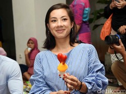 Tips Sarapan Sehat dari Emak-Emak Seksi Jennifer Bachdim