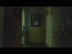 Teror Lonceng dalam Kegelapan Pengabdi Setan