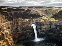 Bukan Niagara, Inilah Air Terjun Terbesar yang Pernah Ada