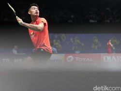 Langsung Tersingkir, Lin Dan Akui Adaptasi Lapangan Belum Maksimal