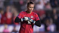 Ashlyn Harris ikut mengantar Amerika Serikat menjuarai Piala Dunia Wanita di tahun 2015, meski dia cuma jadi cadangan Hope Solo. Berpostur 175 cm, dia juga masih tercatat sebagai penjaga gawang klub Washington Spirit (Foto: ist)