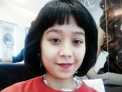 Mencoba Permanent Blow di May May Salon