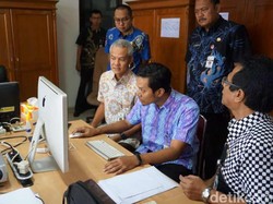 Disdikbud Jateng Rapat Soal Banjir Keluhan Pada PPDB 2017