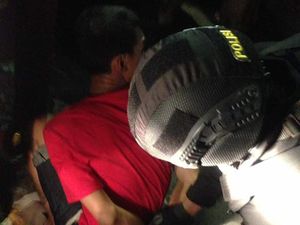 Bajing Loncat Kepergok Hendak Curi Barang dari Truk di Medan, Sopir Dikeroyok