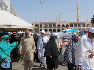 Biaya Umrah Tiap Tahun Malah Makin Murah, Ini Sebabnya