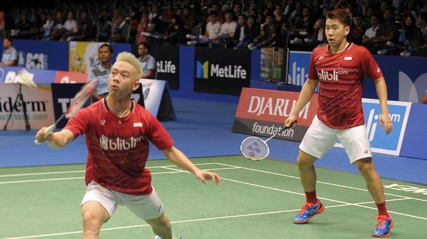 Kevin Sanjaya Sukamuljo (kiri) diakui memiliki bakat istimewa oleh tim pemantau bakat Djarum.