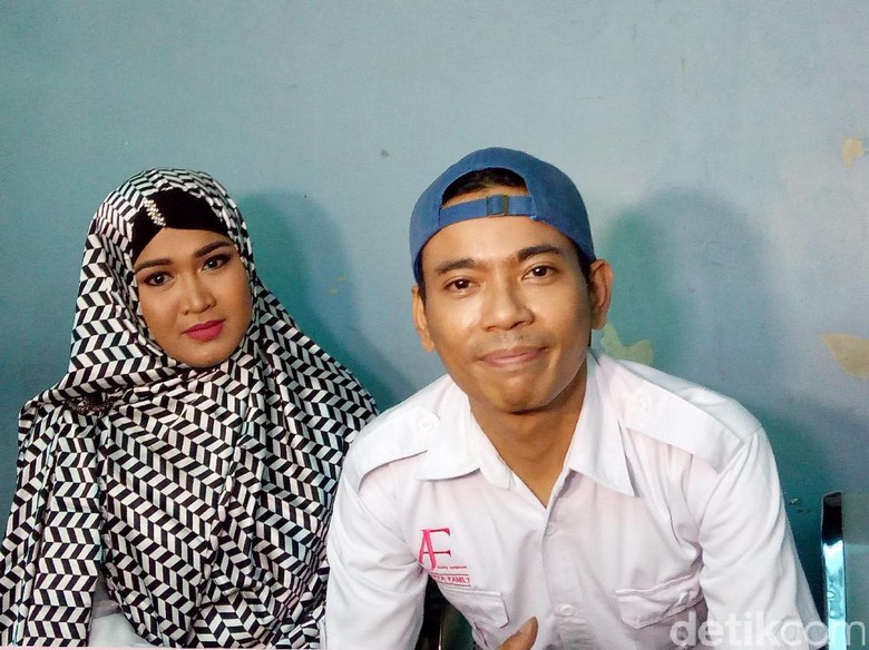 Aris Idol Ditangkap, Istri Menangis Histeris