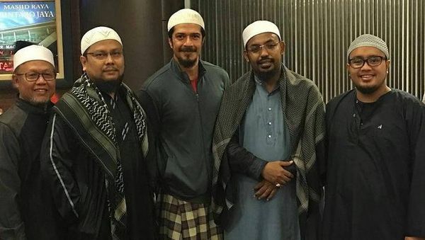 Transformasi Primus Yustisiyo hingga Aksi Bela Islan