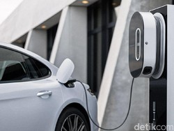 Porsche Pikir-pikir Bawa Mobil Hybrid ke RI, Ini Alasannya