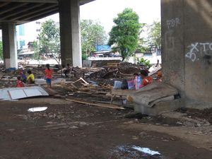 Satpol PP akan Patroli Bergantian Jaga Kolong Tol Kalijodo