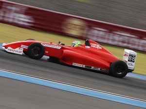 Keanon Santoso Incar Ajang Formula 2 Keanon Santoso Incar Ajang Formula 2