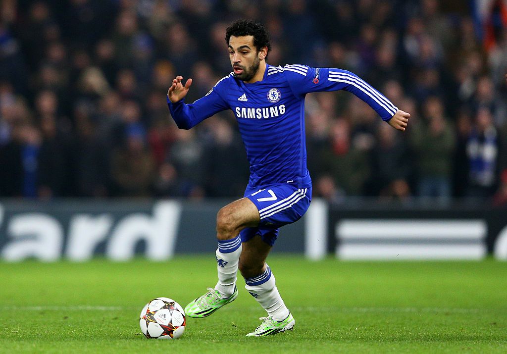 LONDON, ENGLAND - DECEMBER 10:  Mohamed Salah of Chelsea runs with the ball during the UEFA Champions League group G match between Chelsea and Sporting Clube de Portugal at Stamford Bridge on December 10, 2014 in London, United Kingdom.  (Photo by Clive Mason/Getty Images)