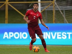 Dikaitkan-kaitkan dengan Liverpool, Siapakah Rafa Soares?