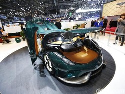 Mobil Super Miliaran Rupiah Uji Tabraknya Bagaimana Ya?