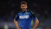 Domenico Berardi cuma bisa memperkuat Italia satu pertandingan di Kualifikasi Piala Dunia 2022. Striker asal Sassuolo itu mengalami masalah pada otot adduktor selepas melawan Irlandia Utara. (Foto: Getty Images/Paolo Bruno)