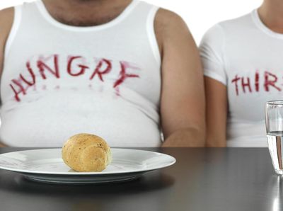 Selain Tubuh Menggemuk, 5 Hal Ini Bisa Terjadi Jika Terlalu Banyak Makan