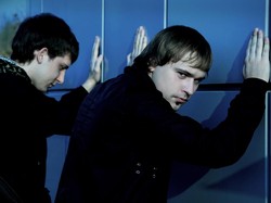 Buat Video Lelucon Pernikahan, 2 Pria Ditangkap karena Pelecehan