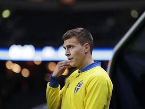 MU Gaet Lindelof, Jones: Kami Memang Biasa Datangkan Pemain Bintang