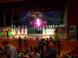 Kekayaan Tradisi Muslim Kazakhstan: Musik, Tari hingga Permadani