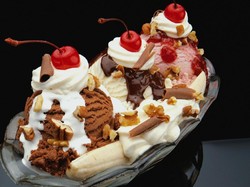 Yuk! Ajak Mantan Nostalgia Sambil Berbuka dengan Es Campur Enak Ini