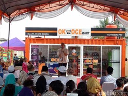 Sandiaga Buka OK OCE Mart Kedua di Muara Angke Jakut