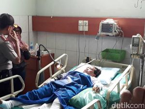 Warga Cimahi Terbakar Ledakan Elpiji saat Hendak Siapkan Sahur Warga Cimahi Terbakar Ledakan Elpiji saat Hendak Siapkan Sahur