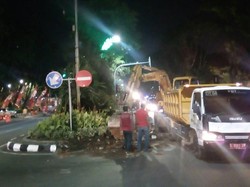 Perampingan Berem Untuk Trem di Jalan Darmo Sudah 400 Meter