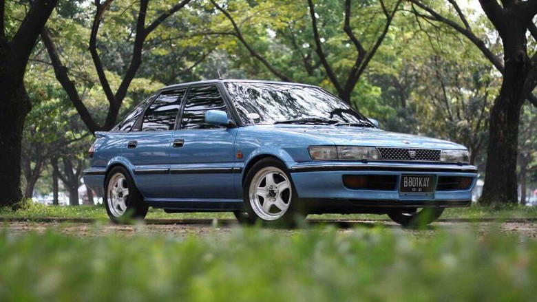 Toyota corolla 90 кузов