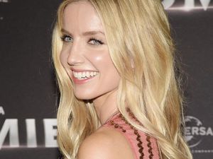 Annabelle Wallis, Keponakan Dumbledore yang Jadi Arkeolog di The Mummy