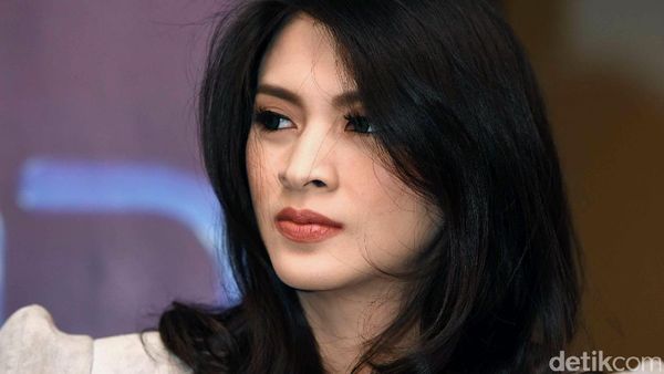 Donita, Why So Serious?