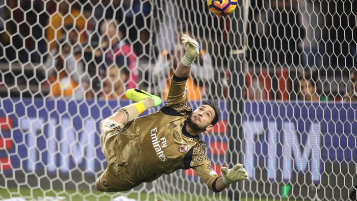 Tertarik Gaet Donnarumma, Juve?