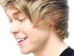 Bintang YouTube Didakwa Membuat Video Pornografi Anak-Anak