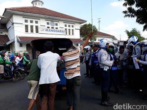 Razia di Manggarai, Dishub DKI Derek 2 Unit Bemo