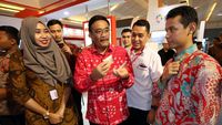 Usai Buka Acara, Djarot Sambangi Booth Bank DKI di PRJ