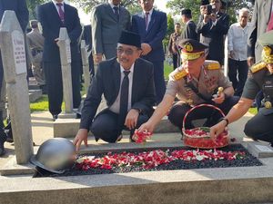 Ziarah ke TMP Kalibata, Djarot: PNS Harus Ikuti Integritas Pendahulu