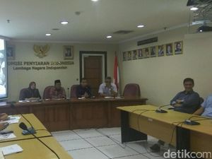 Ramadan, KPI Minta Stasiun TV Setop Tayangan Berisi Caci Maki Ramadan, KPI Minta Stasiun TV Setop Tayangan Berisi Caci Maki