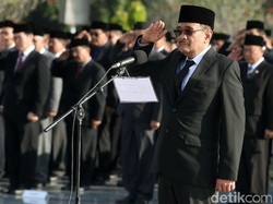 Djarot Larang PNS DKI Pakai Kendaraan Dinas Saat Mudik Lebaran