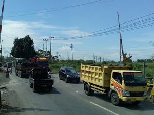 Gubernur Jatim Pastikan Jalur Mudik Siap Gubernur Jatim Pastikan Jalur Mudik Siap