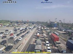 Begini Potret Kemacetan di Tol Jakarta Arah Cikampek Pagi Ini
