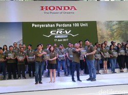 100 Unit Honda All New Honda CR-V Resmi Dikirim ke Konsumen