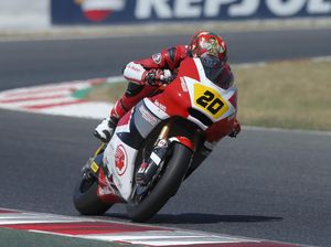 Dimas Ekky Start dari Baris Pertama di Catalunya Dimas Ekky Start dari Baris Pertama di Catalunya